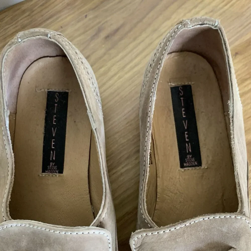 STEVEN by Steve Madden “Miranda” Brown Tassel Loafer Size 6.5M